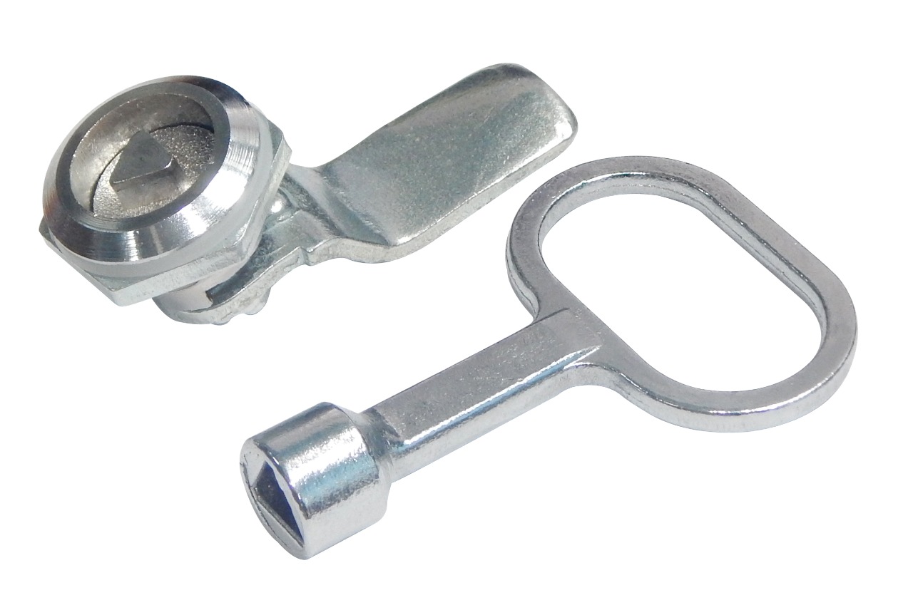 PANEL LOCK W/KEYS UNIVERSAL TRIANGULAR